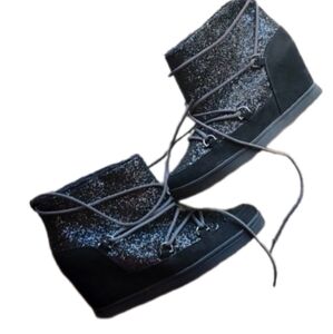 Juicy Couture Mareen Glitter Bling Boots